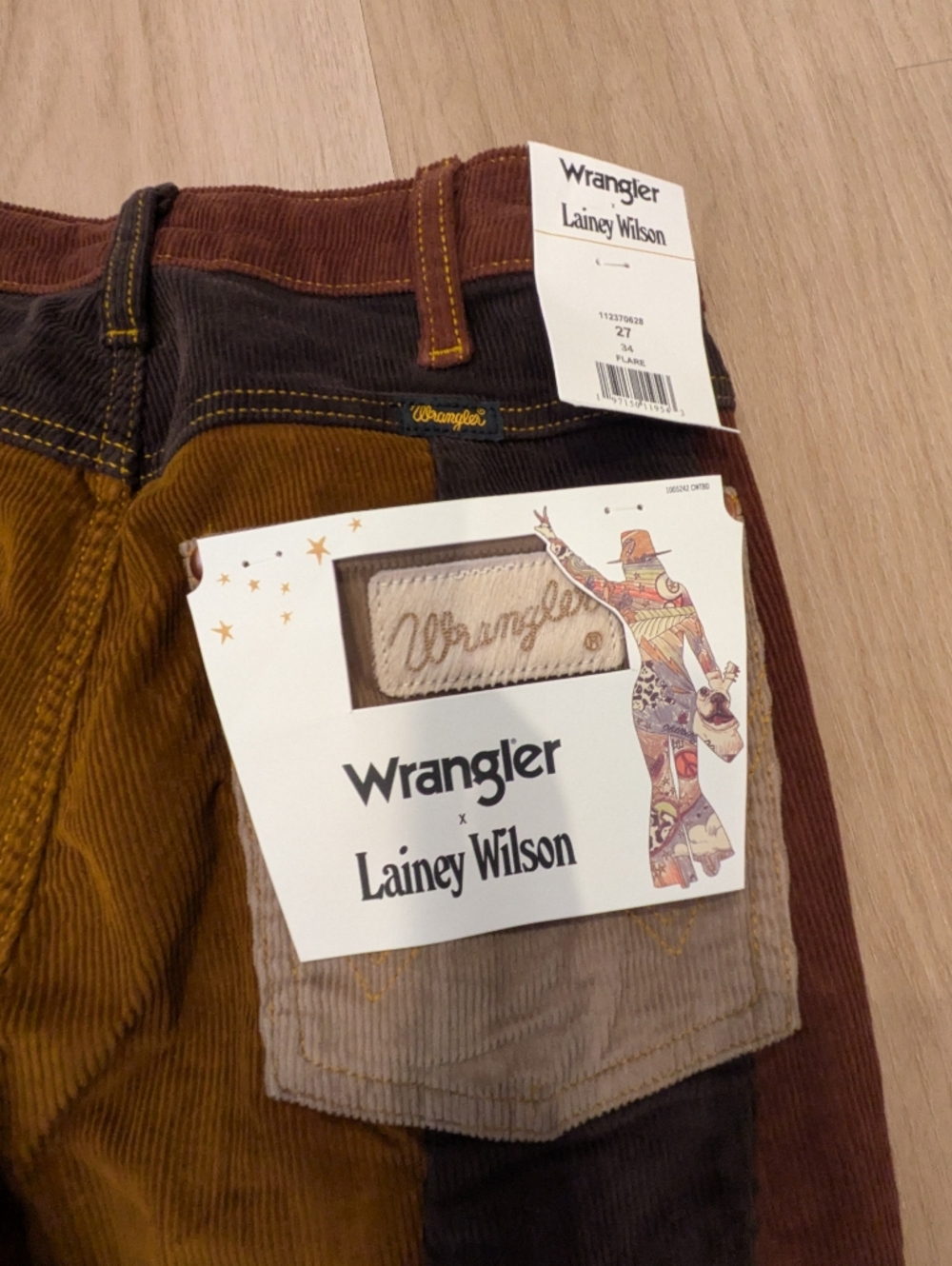 Wrangler Lainey Wilson Corduroy Patchwork Pants Flared Size 27 - Picture 9 of 10
